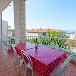 Apartment Ana